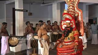 Thiruvappana Theyyam at Parassinikkadavu Muthappan Temple Kannur [upl. by Holbrooke]