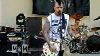 Rancid  quotAvenues and alleywaysquot live [upl. by Preuss]