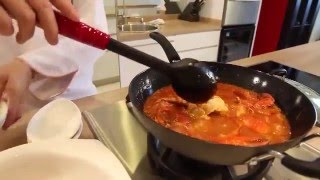 How to Cook JUMBO Seafood AwardWinning Chilli Crab [upl. by Lilias75]