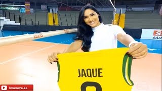 Jaqueline aceita desafio de mudar de posição na Seleção Brasileira [upl. by Norok]