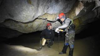 Агуйн аялал Шар ханангийн агуйд аялсан нь Cave tour in mongolia [upl. by Wein]