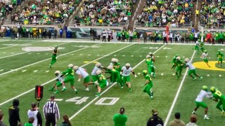 Brison Cobbins Spins and Breaks a 60yard Touchdown Run  Oregon Spring Game 2024 [upl. by Witkin]