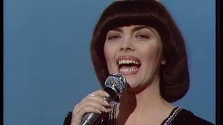 Mireille Mathieu  Une femme amoureuse 1981 [upl. by Auroora]