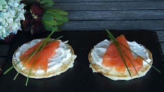 Cómo hacer blinis de salmón [upl. by Lilybel749]