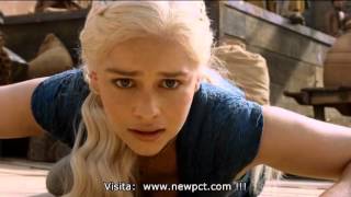 Juego de Tronos  T3  Ser Barristan Selmy salva a Daenerys [upl. by Adnim409]