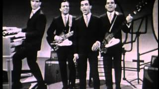 The Four Season amp Frankie Valli hits live Sherry Rag doll Walk [upl. by Acinet]