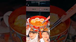 Buldak carbonara noodles 🍜 💜 bts buldak carbonara youtubeshorts [upl. by Eustace]