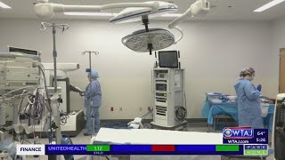 Doctor at Conemaugh Memorial Medical Center celebrates his 1000th robotic surgery [upl. by Wait]