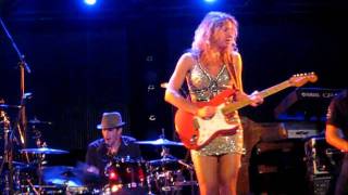 Ana Popovic Solo Blues for M at Tollwood Festival Munich 2011 Live [upl. by Giliana]