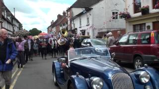 Lamarotte and the Sunday Parade through the village of Upton upon Severn 2012 [upl. by Nivlem]