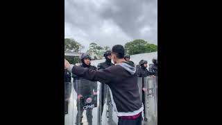 🇻🇪  IMPACTANTE Mensaje a la Policía Nacional en Caricuao [upl. by Eednas]