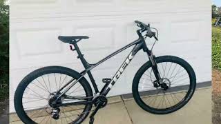 Trek Marlin 5 Gen 2  Lithium Grey Review [upl. by Hermosa]