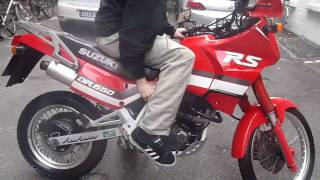 Suzuki DR 650 RS 1991 kick start [upl. by Aisylla]