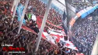 Hinchada de River copando el Cilindro [upl. by Ennagroeg]