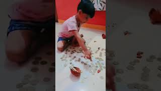 Azba ne apni gullak phodi saving money cutebaby funny video [upl. by Kip]