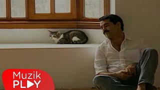 İbrahim Tatlıses  Nankör Kedi Official Video [upl. by Nolyat]