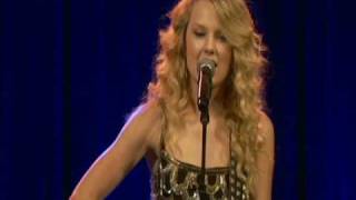 Taylor Swift quotFearlessquot  Live at Taylor Guitars [upl. by Yren146]