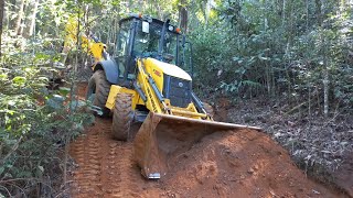 REABERTURA DE ESTRADA FEITA NA MÃO COM A RETROESCAVADEIRA NEW HOLLAND B95Bextremo retroop [upl. by Linders]