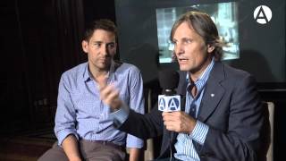 Viggo Mortensen y Javier Godino Todos tenemos un plan [upl. by Elia]