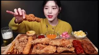 Mukbanger eating the most crunchiest food ever mukbang [upl. by Ainahtan634]