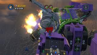 LEGO Batman 2 DC Super Heroes 100 Guide  Down to Earth All Minikits Citizen in Peril [upl. by Gilpin223]