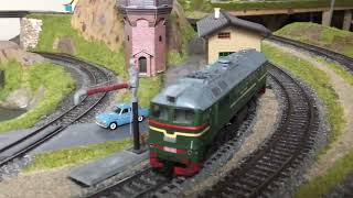 Roco M62 SZD New update on my H0 mini layout amp Masha M62 test run 73791 [upl. by Narod]