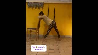 Yoga 🧘‍♀️ en silla 🪑yogaterapia yogaterapy [upl. by Carolan]