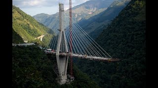 Demolición del Puente Chirajara vía a BogotáVillavicencio  Noticias Caracol [upl. by Nosyrb263]