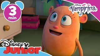 Vampirina  Zabłąkany pod łóżkiem potwór  Tylko w Disney Junior [upl. by Eissirk254]