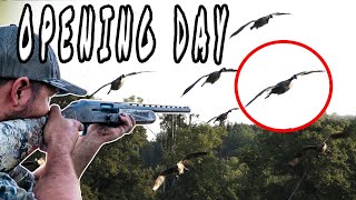 2023 Goose Hunting Opening Day  Mossberg 940 Pro Waterfowl [upl. by Cher]