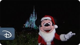 Twas the Night Before Christmas  Walt Disney World [upl. by Nuahsyar181]