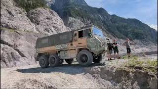 Team Kretz Paul Steyr Puch Pinzgauer 718M [upl. by Lerraf]