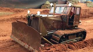 AMAZING RC DOZER  ЧТЗ T100M  Челябинский тракторный завод  Tscheljabinski Traktorny Sawod [upl. by Soalokin364]