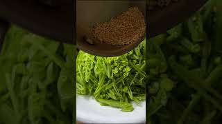 Easy crunchy summertime snap pea salad [upl. by Tala985]