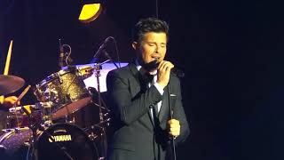 Vincent Niclo quot Dans le même instant quot concert Michel Legrand invite Vincent Niclo 2016 [upl. by Elyagiba]