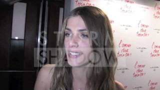 LAmour Dure Trois Ans Premiere  Elisa Sednaoui and Gaspard Proust ITW [upl. by Iover454]