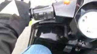 How to shift gears on a Vespa [upl. by Nomis]