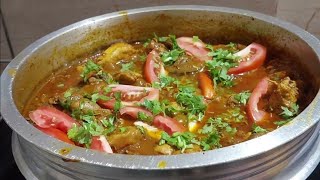 Tasty Kerala Style Chicken Curry  Varutharacha Chicken Curry [upl. by Kimber564]