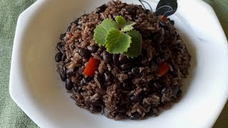 Como hacer Arroz congris cubano desgranado receta cubana Fácil y Sabroso 😃😄 Cocinando con Irina [upl. by Natal301]