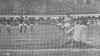 Napoli  Torino 11  Serie A 197374  Da Tutto il Calcio Minuto per Minuto [upl. by Rtoip903]