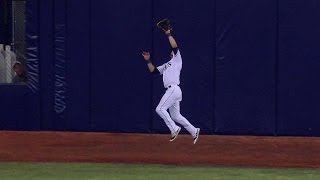 BALTB Kiermaier makes a leaping catch on the track [upl. by Innaig]