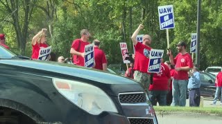 Safety concerns arise for UAW employees in Delta Township [upl. by Erline844]