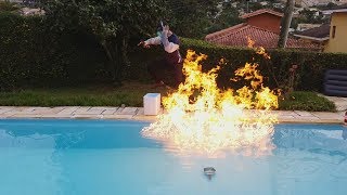 MINHA PISCINA PEGOU FOGO E APAGUEI COM NITROGÊNIO LÍQUIDO [upl. by Tristam385]