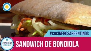 Sandwich de bondiola desmenuzada y coleslaw  CocinerosArgentinos [upl. by Einolem]