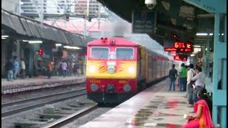 Fast amp Furious  Goa  Mumbai Tejas Express with Smoking KYN WDP3A vs Mumbai Local  Indian Railways [upl. by Ignatius]