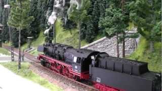 Trix 22780 BR 50 GüterzugDampflokomotive mit Schlepptender und Sound H0 [upl. by Flanigan]