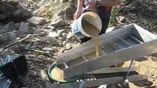 Gold panning and Highbanking at Shoalhaven River NSW Australia [upl. by Oirelav]