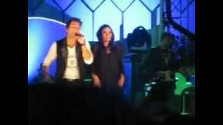 Sunidhi Chauhan and Rakesh Maini duet Live Chokra Jawan at Kolkata on 260113 [upl. by Ori]