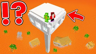 JJ and Mikey Built the TALLEST SHELTER vs LAVA RISES EVERY SECOND in Minecraft  Maizen [upl. by Reyna300]