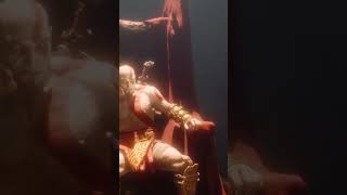 KRATOS VS KRATOS DO PASSADO 😱 gamer shorts kratos [upl. by Zere]